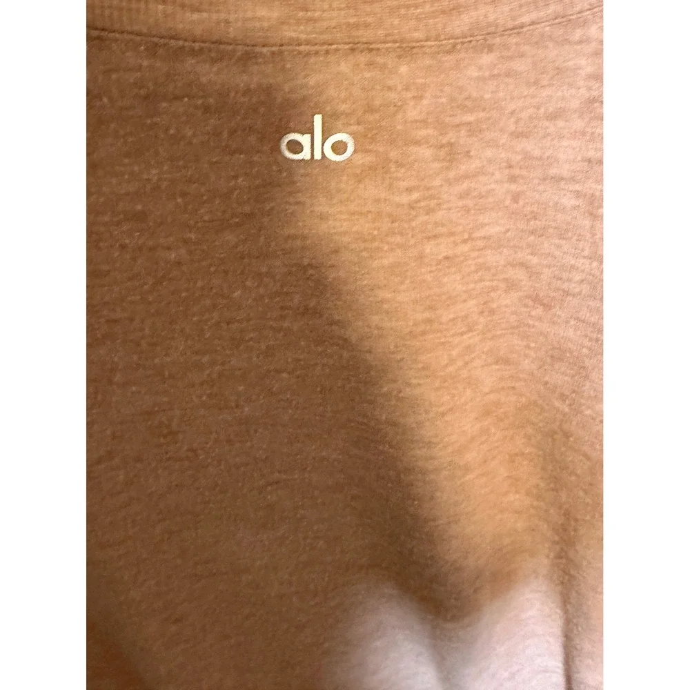 ALO Yoga Long Sleeve Tee in Dusty Rose
